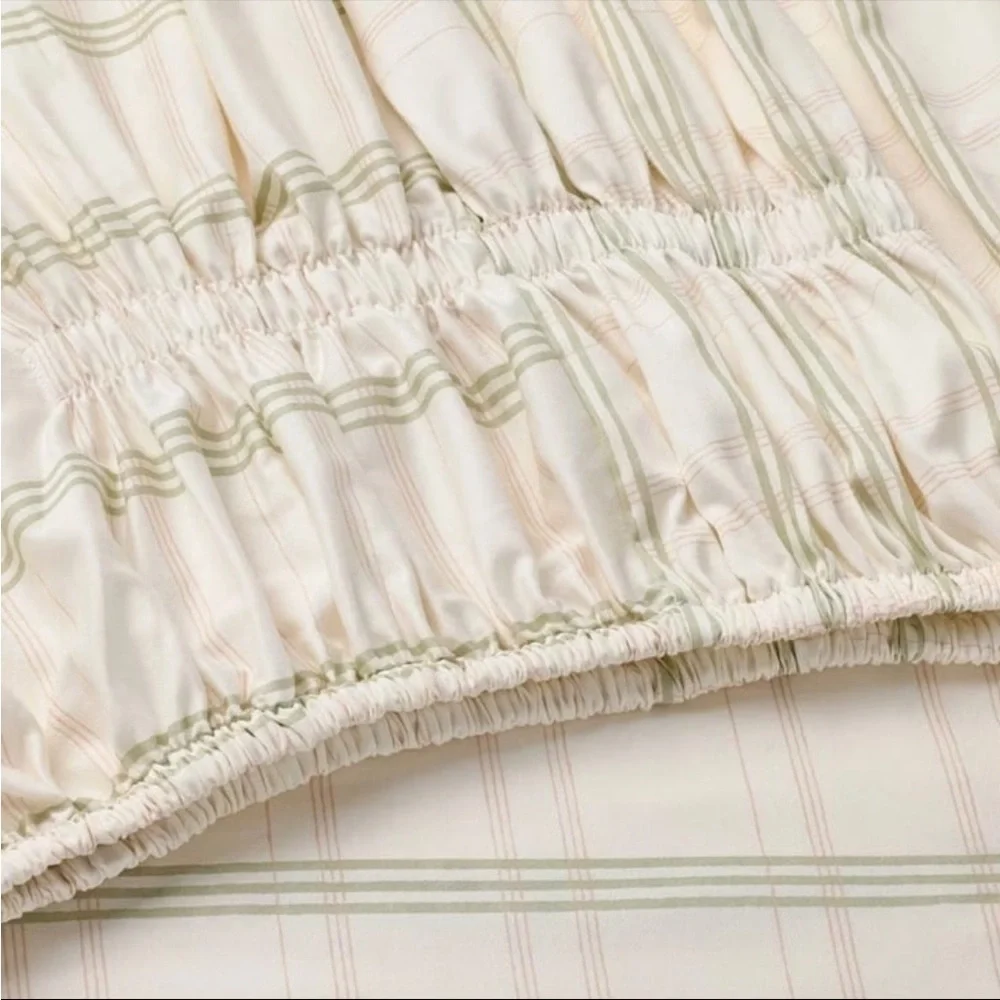 Twin XL 300 Thread Count Scalloped Plaid Sheet Set Cream/Green - Studio McGee